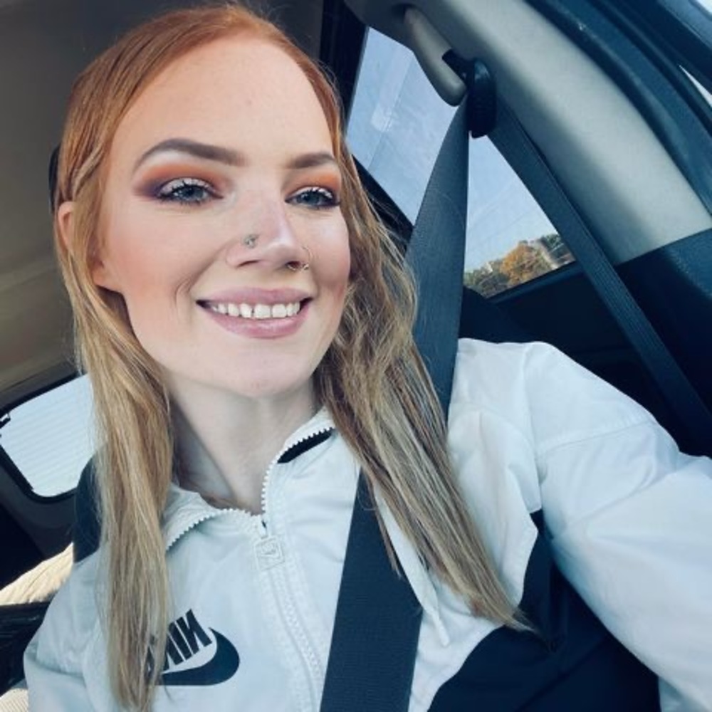 Meet your Posher, Red